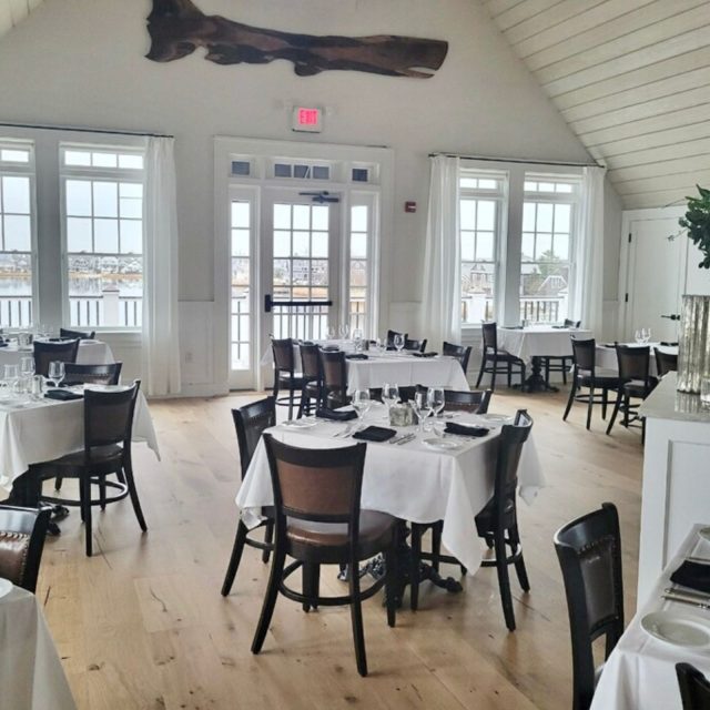 Restaurant drapes in Bay Head, NJ